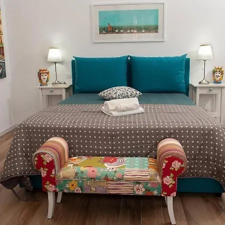 Blue Sea House 체팔루