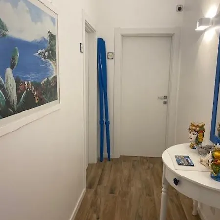 Blue Sea House Apartment *